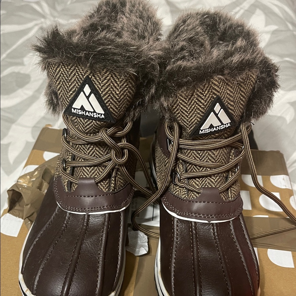 Mishansha Dark Brown Winter Boots with Faux Fur